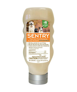 Sentry Flea & Tick Dog Shampoo - Oatmeal