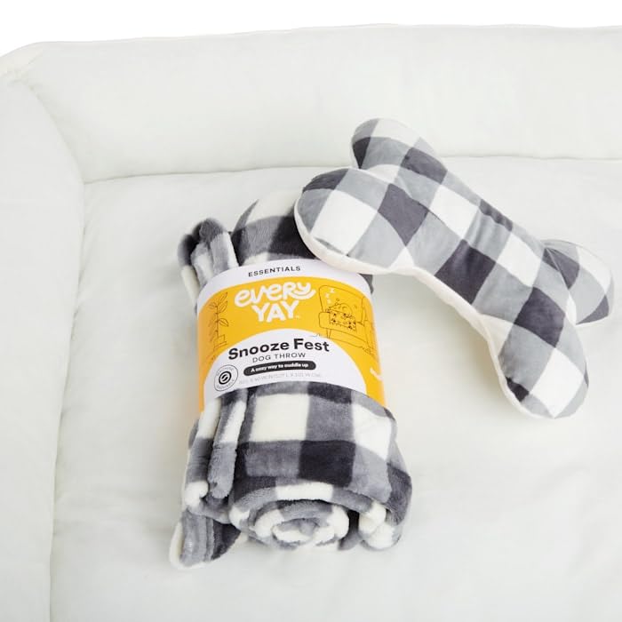 Everyyay Essentials Dog Bed Bundle, 36 L X 30 W X 6.5 H, Plaid