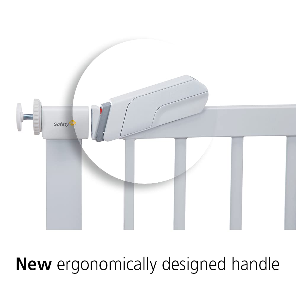 Safety 1st Flat Step Pressure Mounted Baby Gates for Doorways, Baby Gate with Door, Pet-Friendly Design, White