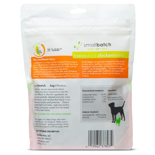 smallbatch Pets Premium Freeze-Dried Chicken Heart Treats for Dogs and Cats, 3.5 oz, Made and Sourced in The USA, Single Ingredi
