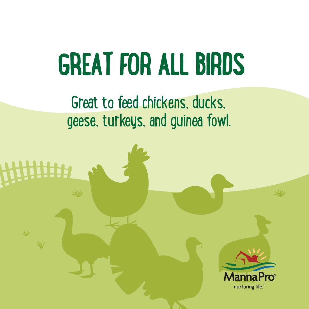 Manna Pro Farmhouse Favorites - Garden Treat Thyme - Premium Grains for Poultry - Made Oregano & Thyme - Real Veggie Poultry Fee