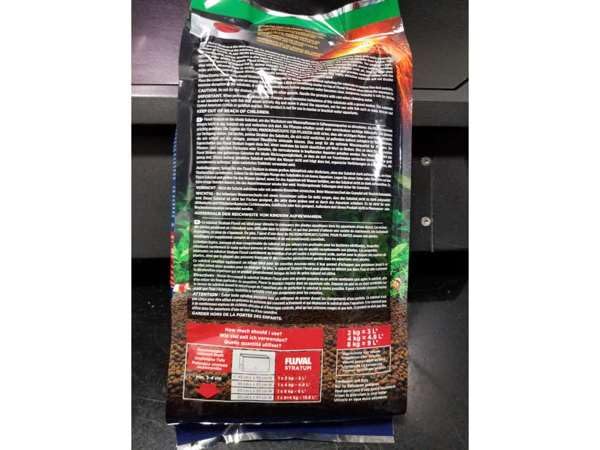 Fluval 12693 Plant and Shrimp Stratum for Freshwater Fish Tanks, 4.4 lbs. - Aquarium Substrate for Strong Plant Growth, Supports