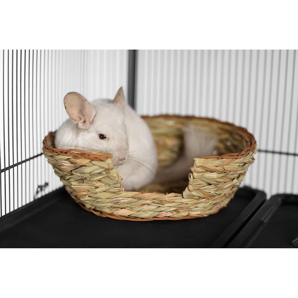 Prevue Pet Medium Oval Pet Nest Woven Natural Grass - 1071