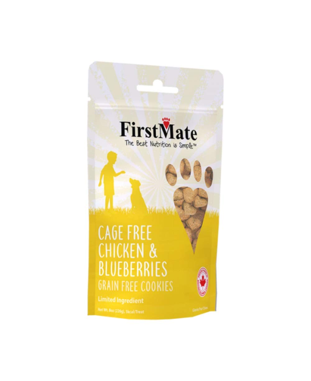 FirstMate Cage Free Chicken and Blueberries Dog Biscuits, 8 Ounces, Limited Ingredient and Grain Free