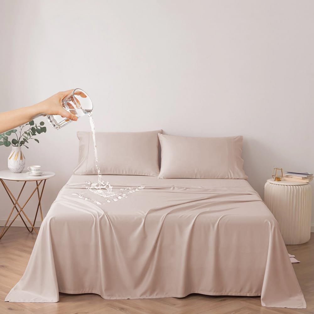 Dujuike Waterproof Bed Cover For Dog And Cats,Pet Hair Resistant Bed Sheet Cover, Protective Bed Liner Cover With 100% Waterproof Breathable Thin Fabric (Cal King/King 98 * 90 Inch, Camel)