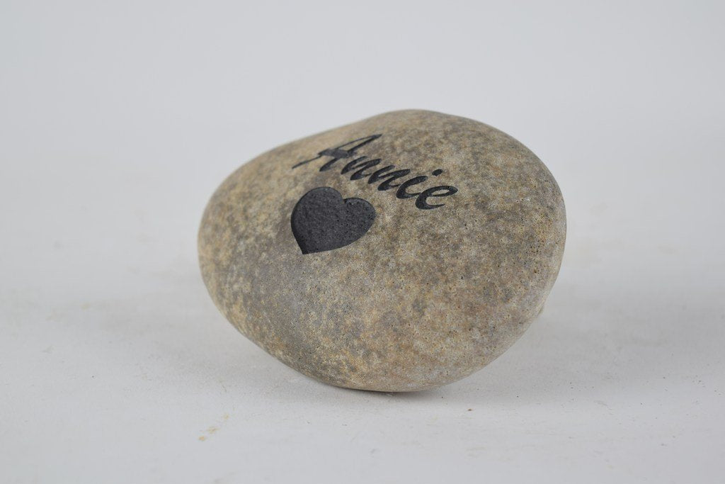 Pet Memorial Headstone Grave Marker - Natural Stone River Rock Sandblast Engraved With Your Pets Name And A Heart For Dog - Cat