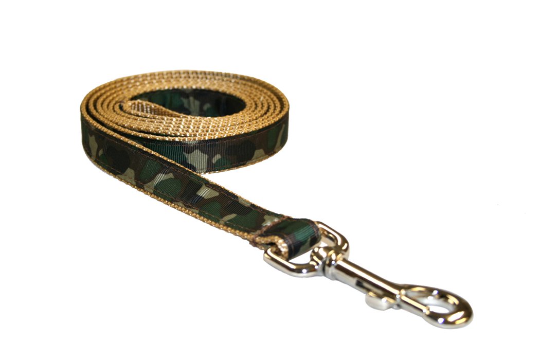 Medium Green Camouflage Dog Leash: 3/4 wide, 6ft length - Made in USA.