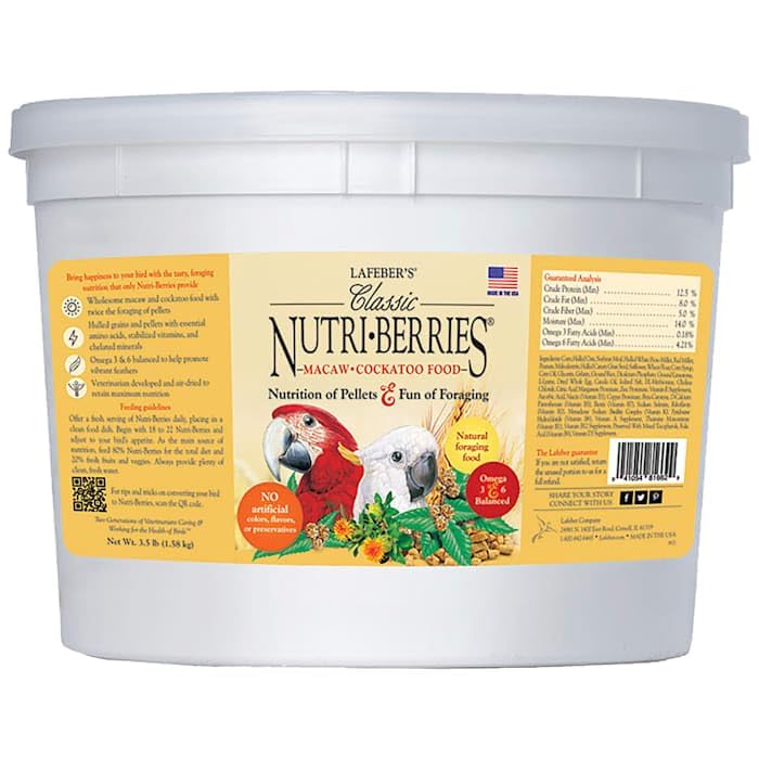 Lafebers Classic Nutri-Berries for Macaw / Cockatoo 3.5 lb. Tub