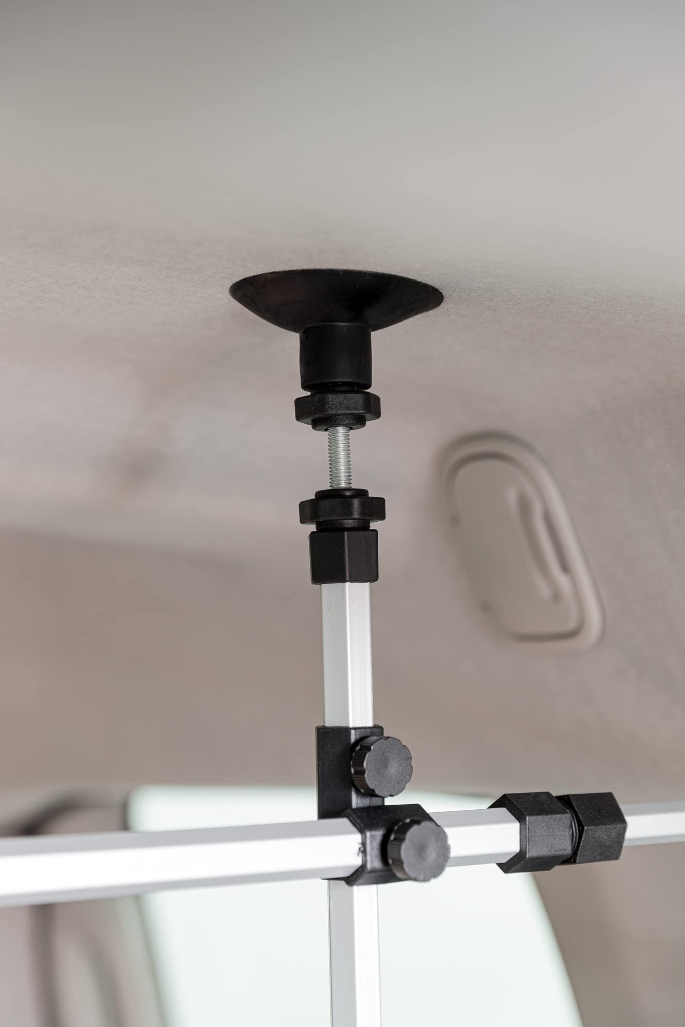 Trixie Pet Barrier For Vehicles, Dog Barrier For Cars And Suvs, Adjustable And Expandable, Aluminum, Medium,Silver/Black