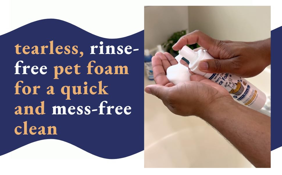 Showseason Blueberry-Coconut Pet Face Foam Cleanser For Dogs And Cats 8.5 Oz. | No Rinsing Required | Easy Cleaning | Biodegrada