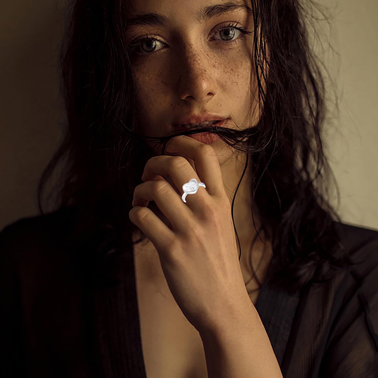 Iohupci Cremation Ring For Ashes 925 Sterling Silver Daisy Urn Ring Jewelry Keepsake Hold Loved Pets Dog Cat Ashes (8) (Silver,