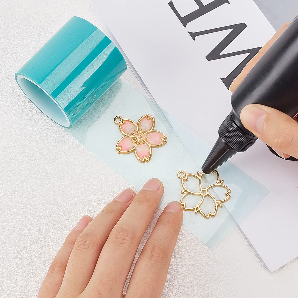 OLYCRAFT 30pcs Blossom Open Bezel Pendants Flower Charms 5-Shape Hollow Frame Dangle Charms Making Kits for DIY UV Resin or Pres