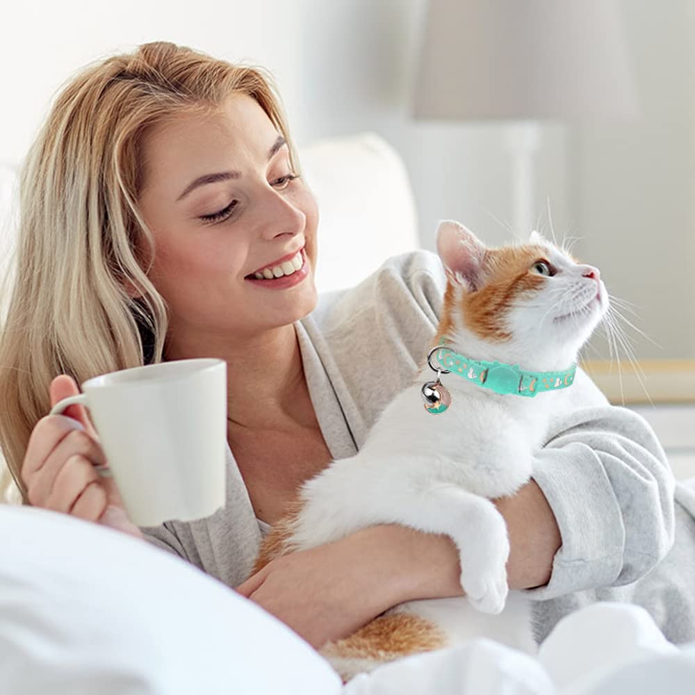 2Pcs Breakaway Cat Collars With Bell Moons Stars Cute Kitty Adjustable Safe Kitten Collars With Pendant Glow In The Dark(Pink&Teal)