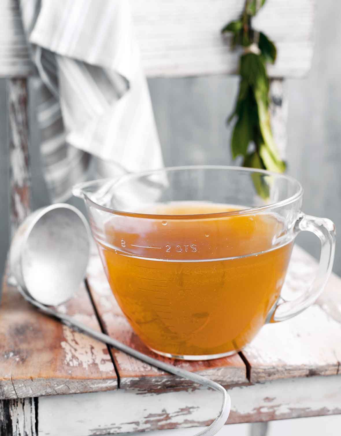 Natures Diet Pet Bone Broth Protein Powder with Pumpkin, Fish Oil and Turmeric (Chicken, 16 oz = 159 Servings)