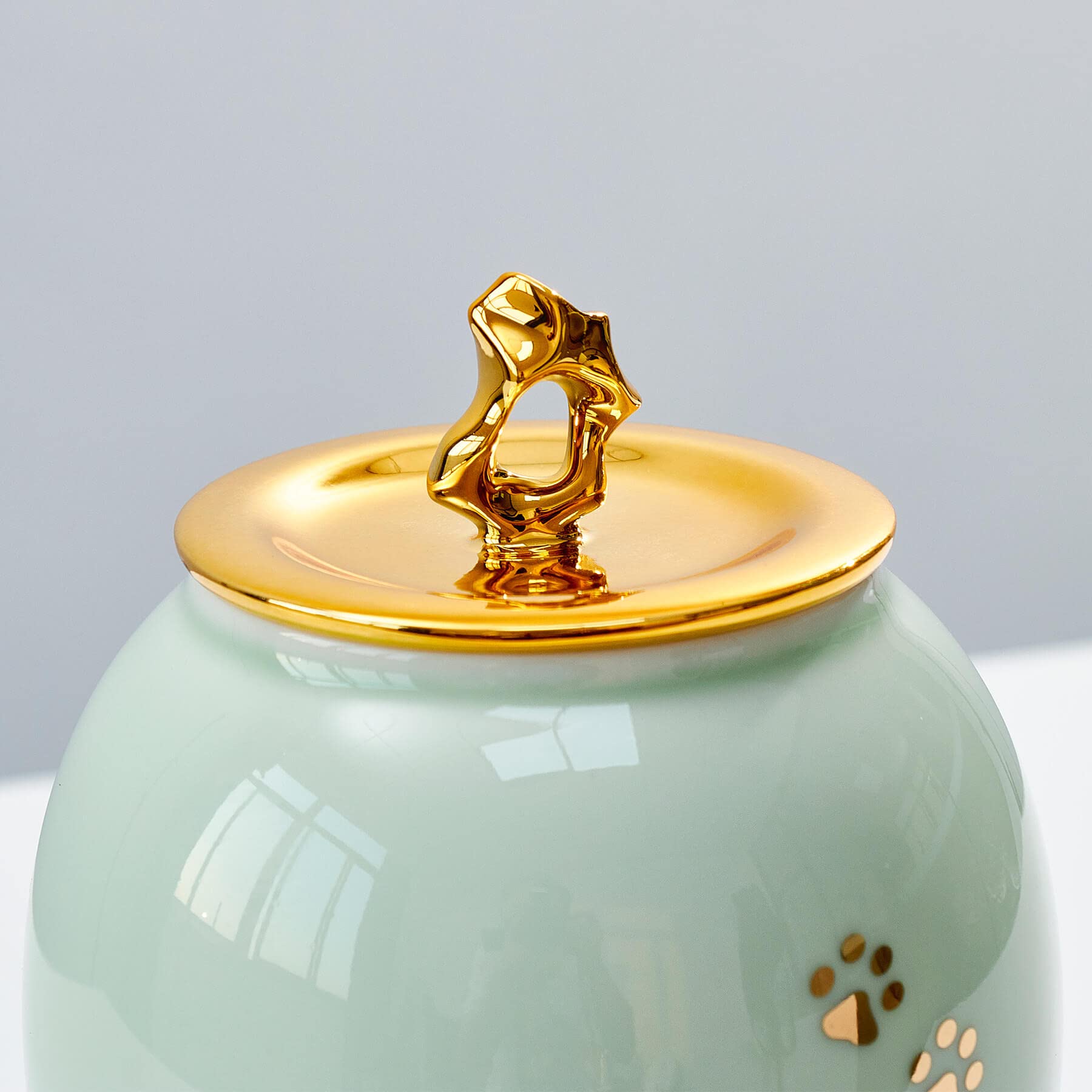 Lines Arte Medium Pet Urns For Dogs Ashes, Ceramics Pet Urn For Dog Cat Ashes (Paw Prints)