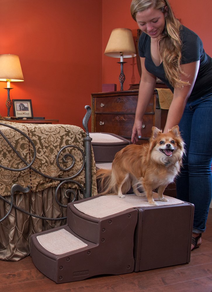 Pet Gear Easy Step Bed Stair For Cats/Dogs, Adjusts To Either Side Of Bed, Removable Washable Carpet Treads, Storage Compartment