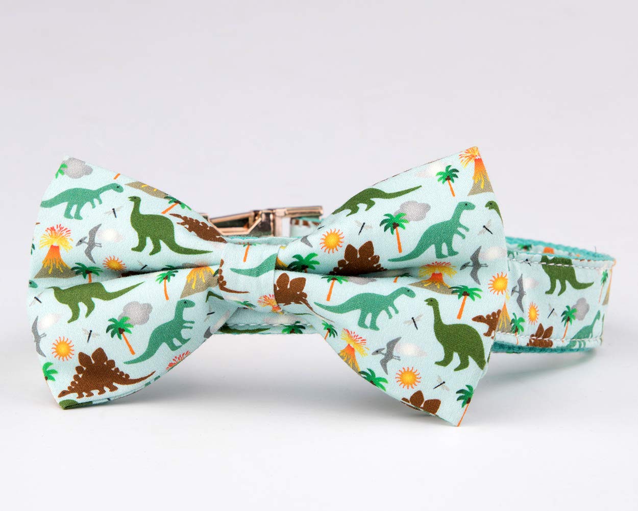 Dinosaur Dog Bow Tie Dog Collar,Detachable Bowtie, Adjustable Collar For Small Medium Large Dogs