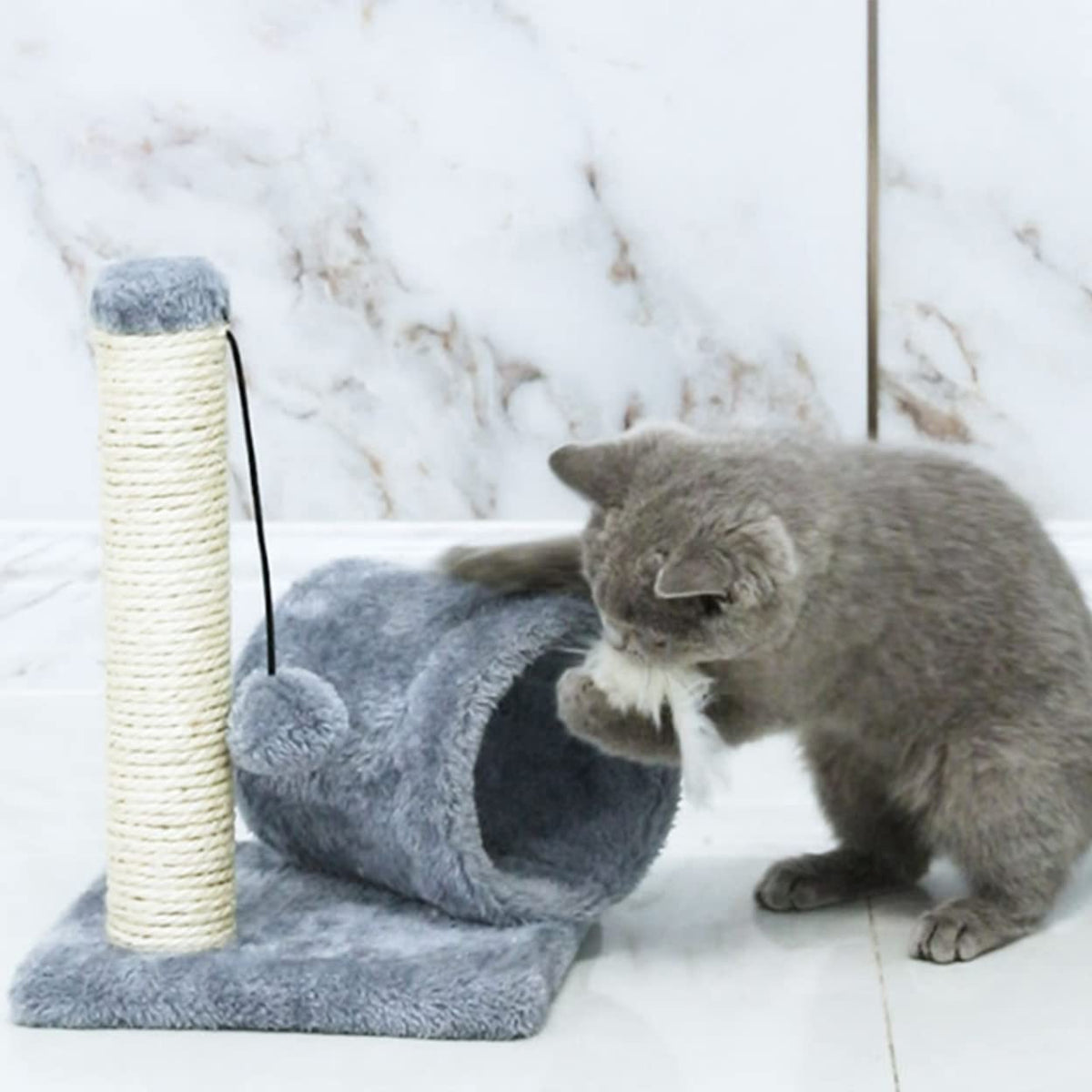Cat Scratching Post Cat Kitten Sisal Scratch Post Toy W/Tunnel & Lifelike Mouse Toy Pet Activity Play Fun