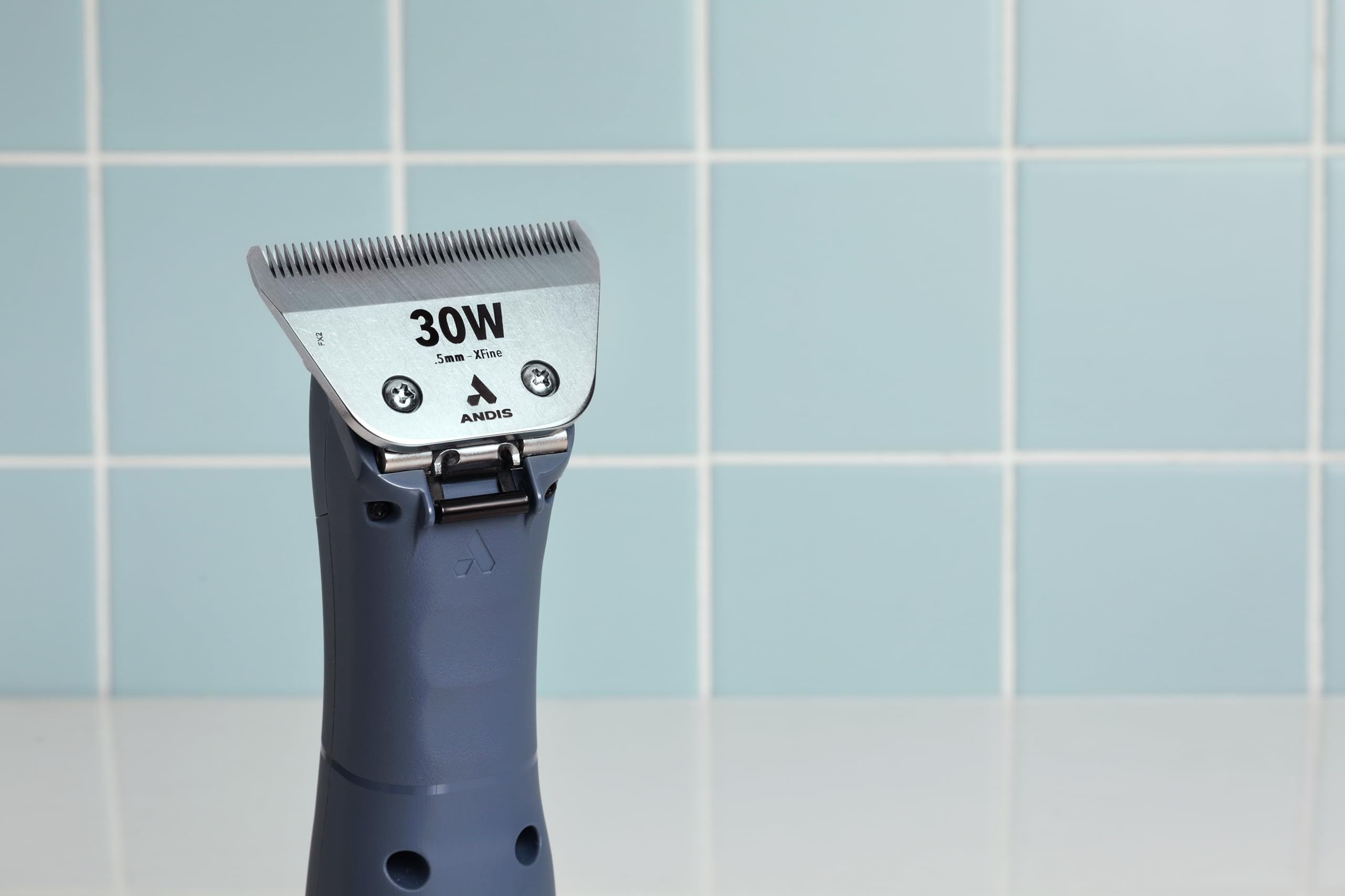Andis 561462 ceramicEDGE #30W XFine Wide Blade, Small Animal and Pet Grooming, Detachable Replacement Blade, Long Lasting, Stain