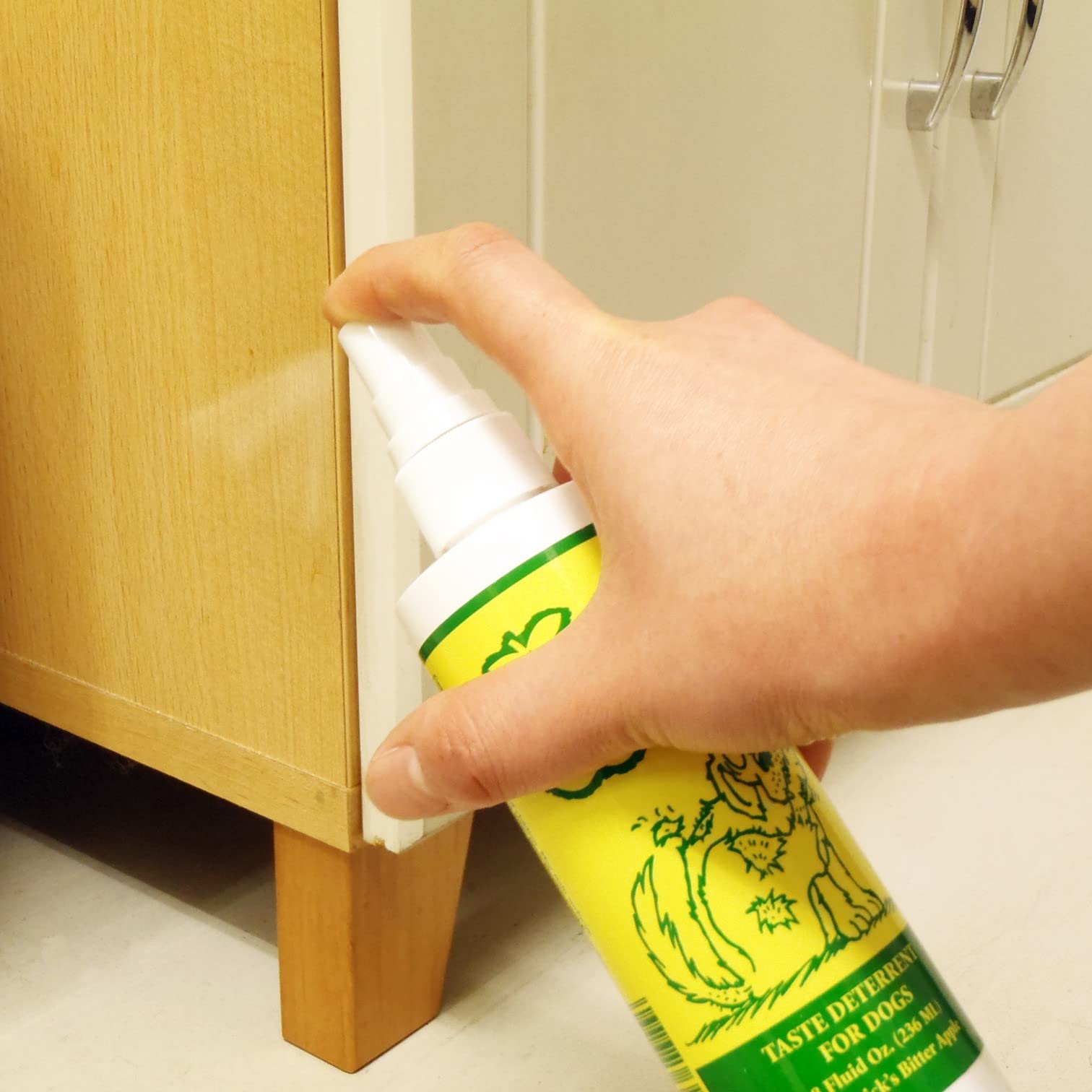 Grannick's Bitter Apple Taste Deterrent Spray for Dogs, 8 Oz - Effective Chew Prevention, White, Single Bottle