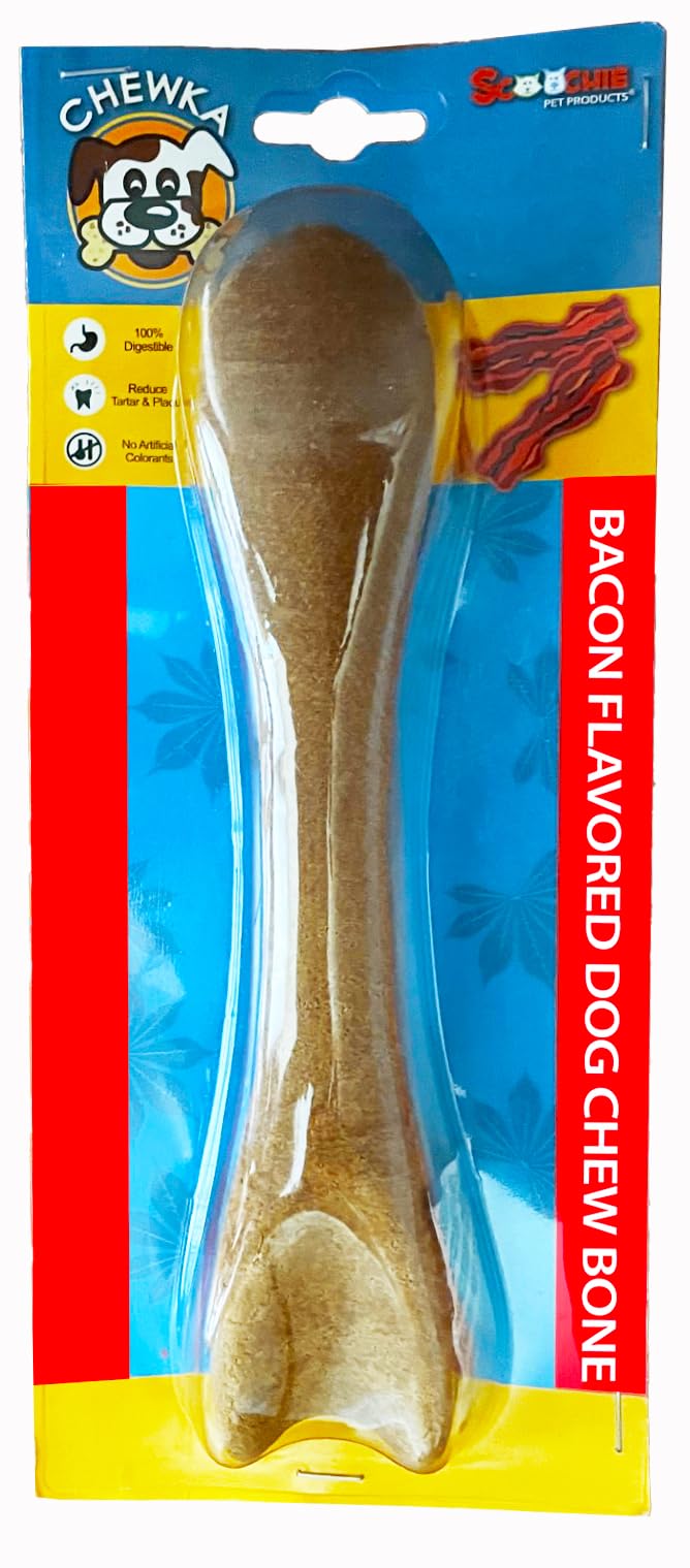 Large Chewka Bone Bacon Carded 7.7 oz