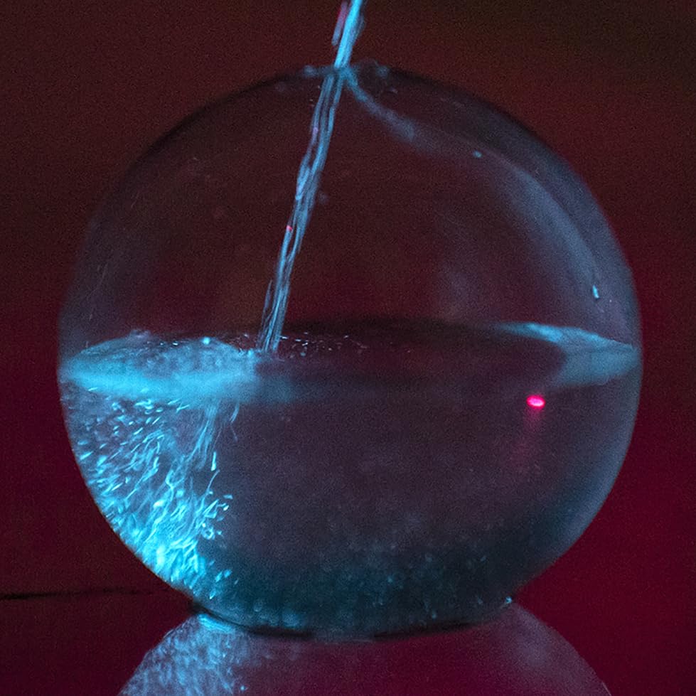 The Living Bioluminescent Bio-Orb - a Living Glass Sphere Powered by Ocean Plankton (PyroDinos)