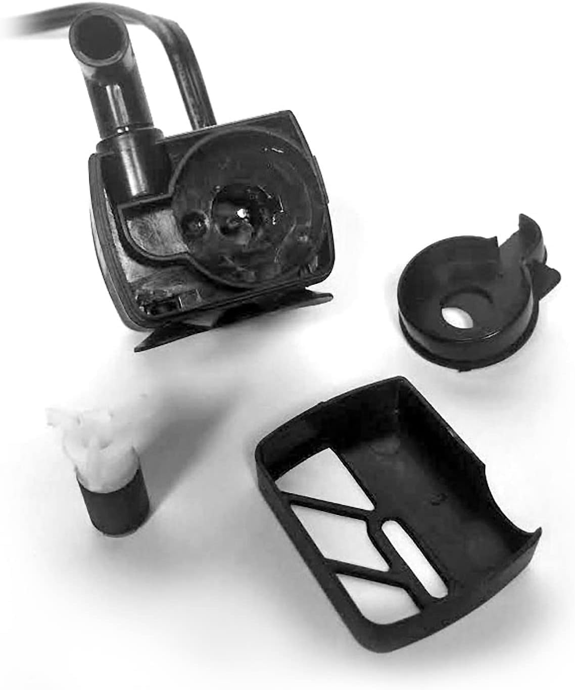 Pioneer Pet Raindrop Fountain, Pet Drinking Fountains (60 Oz., Plastic -Black & White)