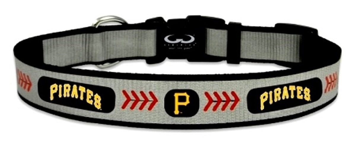 MLB Pittsburg Pirates Baseball Pet Collar, Toy, Reflective