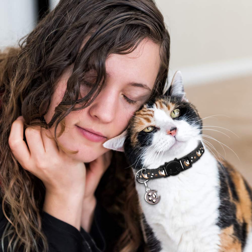 2Pcs Breakaway Cats Collars Cat Collars For Boy & Girl Cats Moons Adjustable Kitten Collars With Bell & Pendant Glow In The Dark,Purple+Black