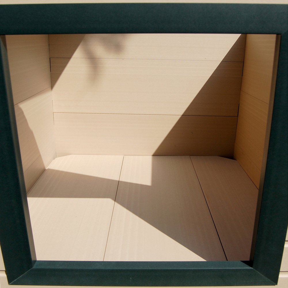 New Age Pet ECOFLEX Bunk Style Dog House, Large, Weatherproof and Easy to Clean, Elevated Floor for Ventilation, Quick Assembly,