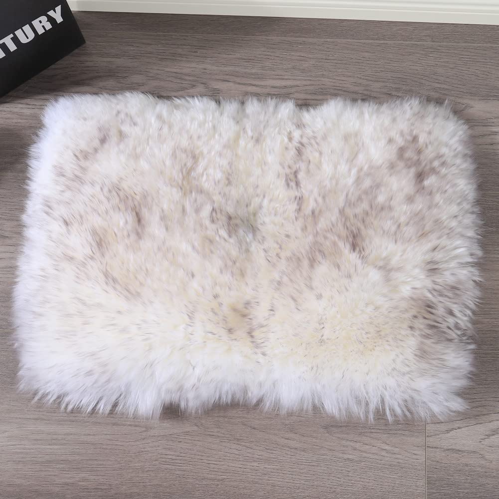 Asuprui Sheepskin Pet Bed Mat 100% Sheepskin Deluxe Dog Crate Pad Ultra Soft Durable Self Warming Kennel Mattress For Dogs And Cats (White With Black Tip)