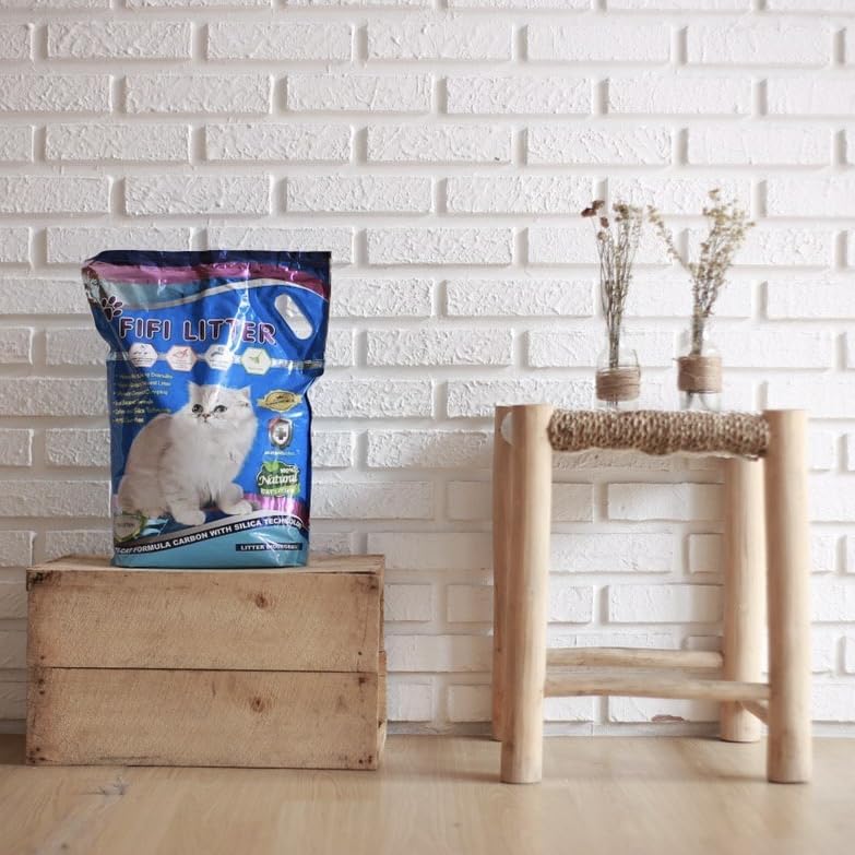 Fifi Litter 15-Lbs. All Natural,Premium Multi-Cat Formula,Bentonite/Carbon/Silica, Hypoallergenic,Quick Clumping,99.9% Dust Free