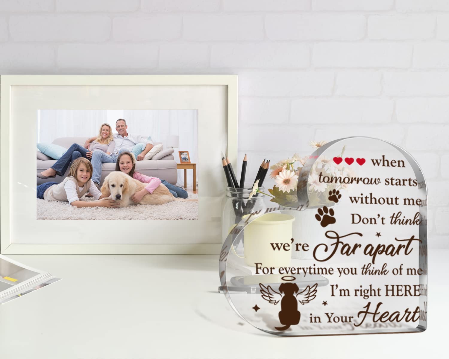 Creoate Dog Memorial Sign For Table, Heart Shaped Acrylic, 6.3 X 6.3 X 0.7 Inches, Pet Memorial, Sentimental, Clear