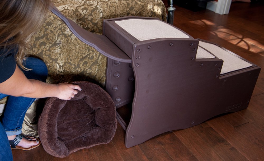 Pet Gear Easy Step Bed Stair For Cats/Dogs, Adjusts To Either Side Of Bed, Removable Washable Carpet Treads, Storage Compartment