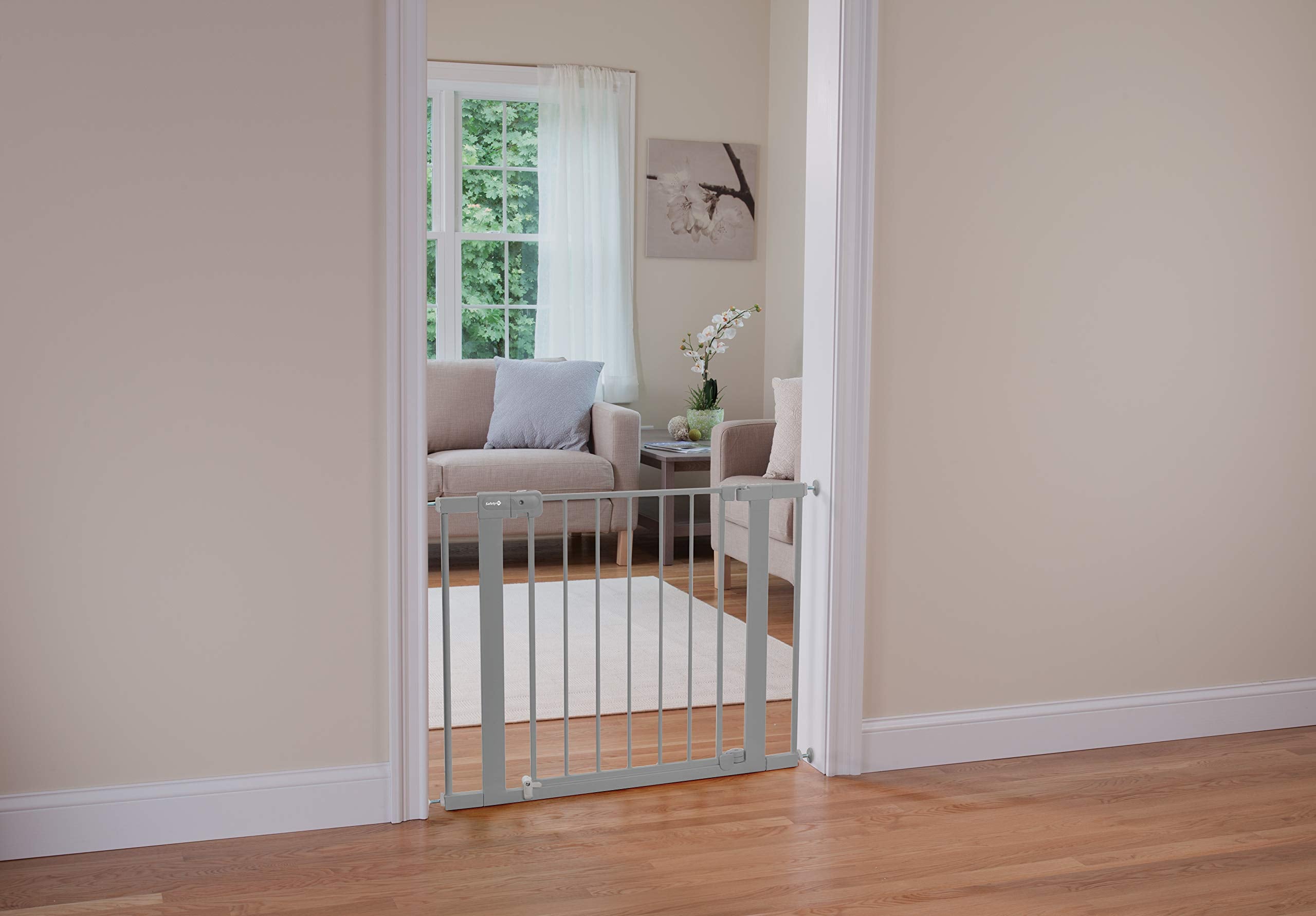 Safety 1st Easy Install Baby Gate for Doorways, Auto-Close Pressure-Mounted Magnetic Latch, Indoor Dog Gates, No Drilling, Fits