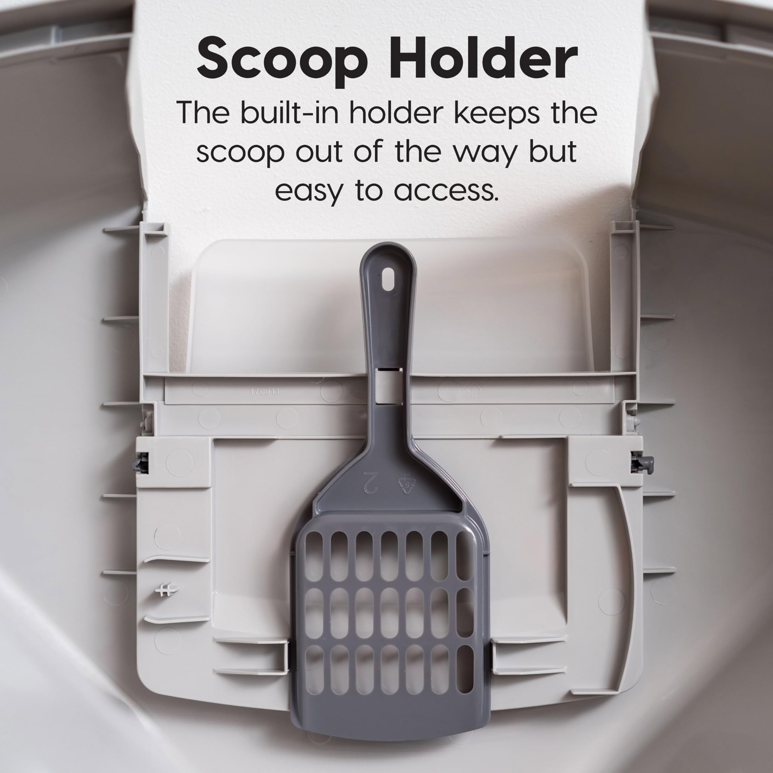 Iris Usa Corner Cat Litter Box Enclosed With Scoop - Privacy And Easy Access For Cleaning, Odor Defensive Hooded Litter Tray, St