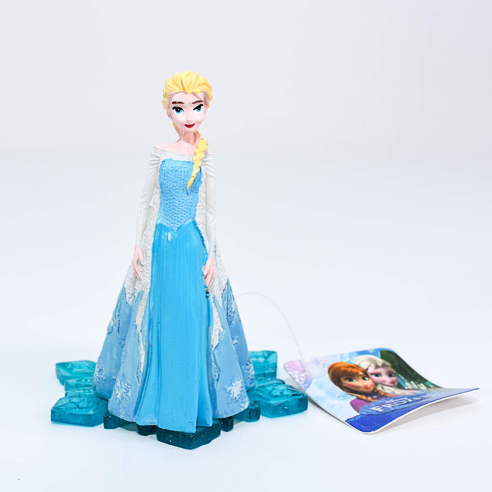 Penn-Plax Disneys Frozen Officially Licensed Aquarium Ornament - Elsa - Medium Size