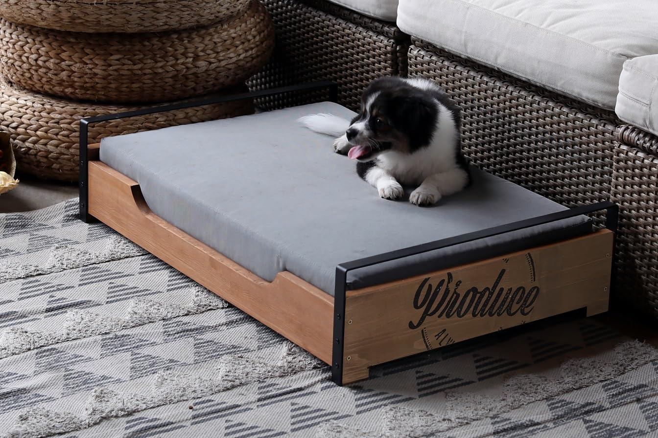 Country Crate Pet Bed