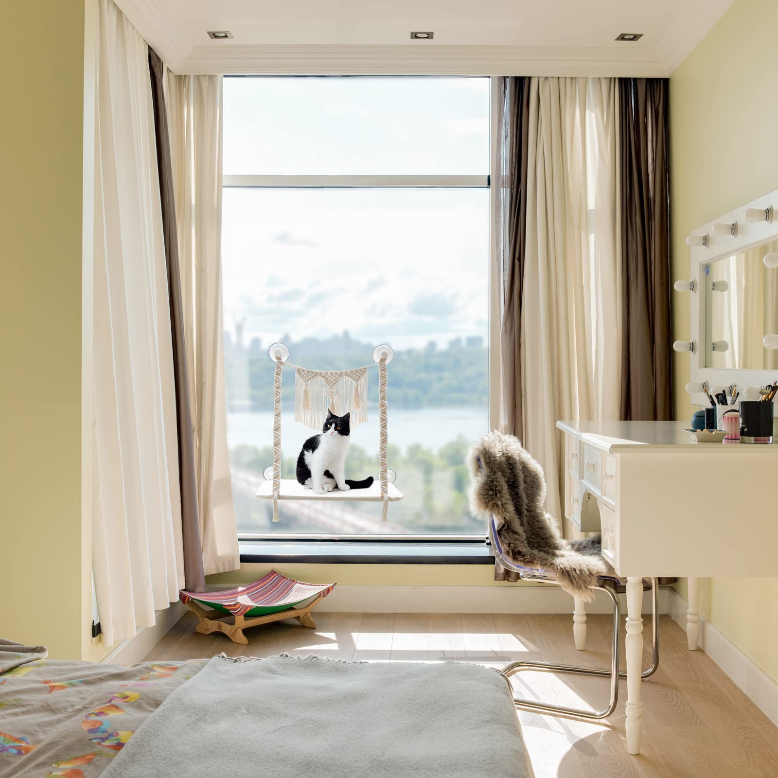 Dahey Cat Window Perch Macrame Cat Hammock Boho Wall Mounted Pet Resting Seat Bed For Indoor Cats Space Saving Kitty Sunny Swing