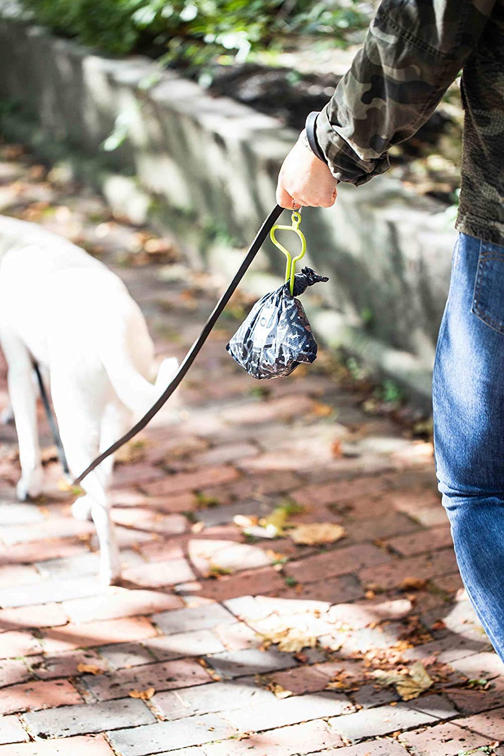 The Dooloop Hands Free Dog Poop Holder - Carry Pet Waste Bag With Attachable Leash Accessory For Dog Walking. Now Made With Recycled/Recyclable Plastic. Maine, Usa (Charcoal)