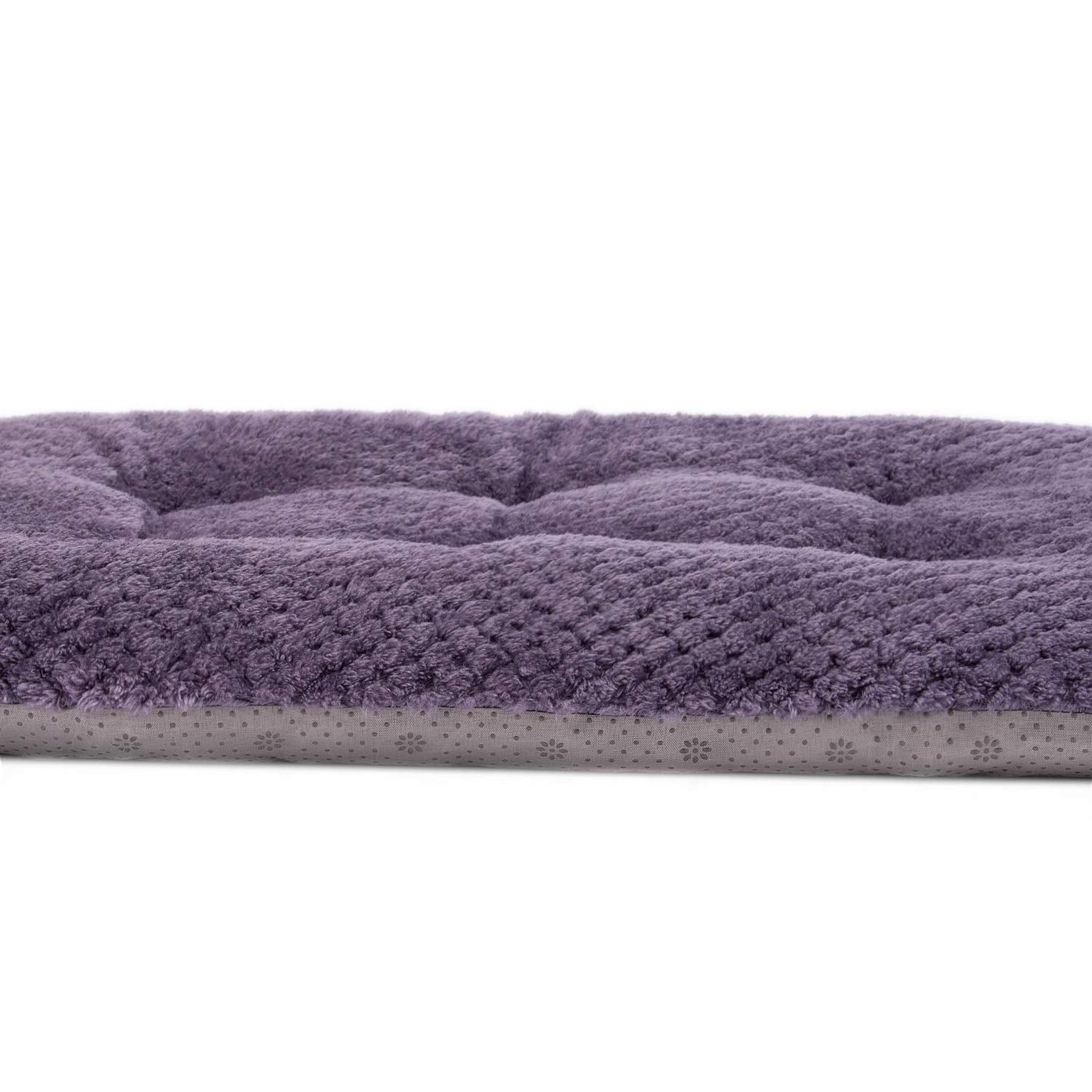 Wonder Miracle Fuzzy Deluxe Pet Beds, Super Plush Dog Or Cat Beds Ideal For Dog Crates, Machine Wash & Dryer Friendly (15' X 23', S-Grape Purple)