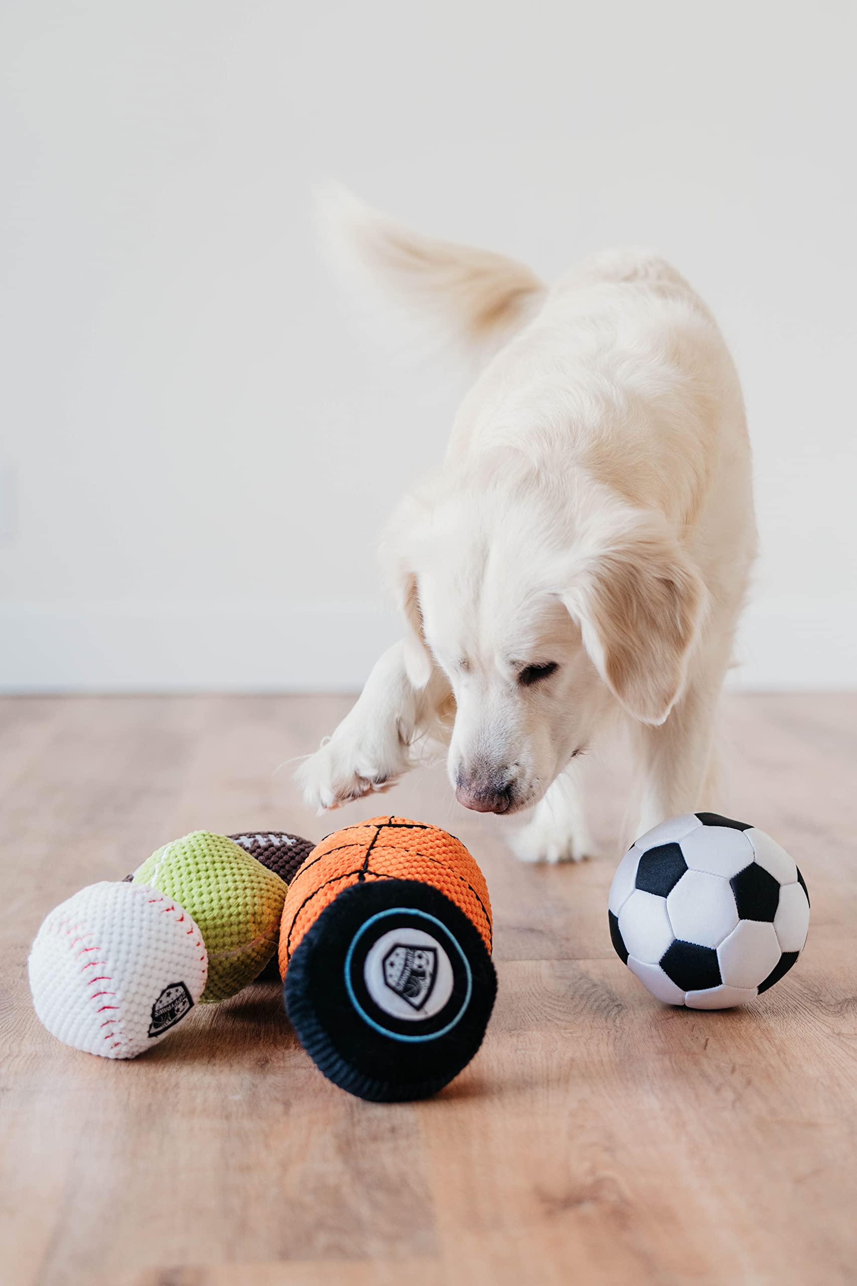 ZippyPaws SportsBallz - Plush Basketball Dog Toy, Soft Squeaky Balls for Dogs, Indoor & Outdoor Puppy Fetch Toys for Small, Medi