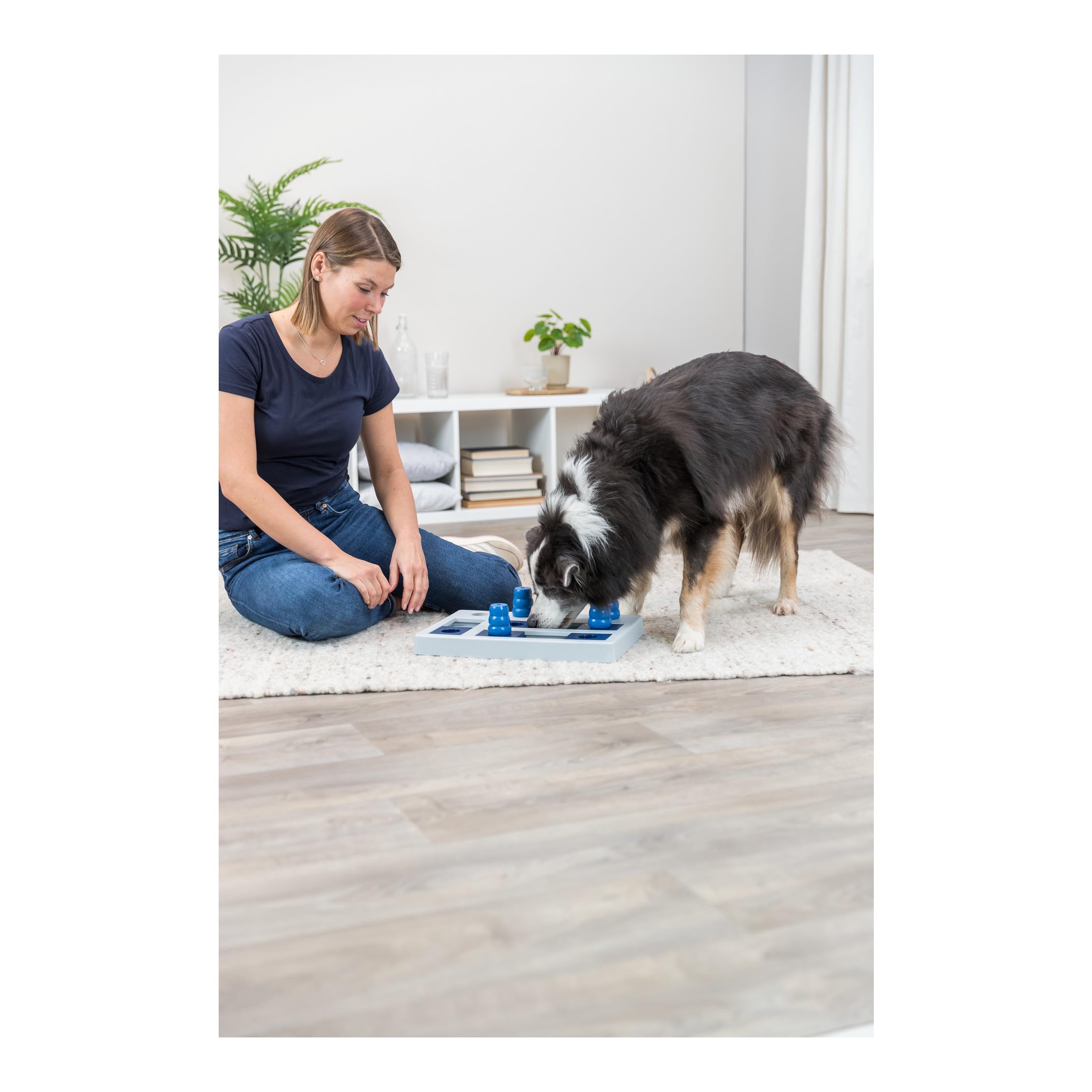 TRIXIE chess Strategy game, Advanced Dog Puzzle Toy, Level 3 Activity, Treat Puzzle, Interactive Play, Enrichment