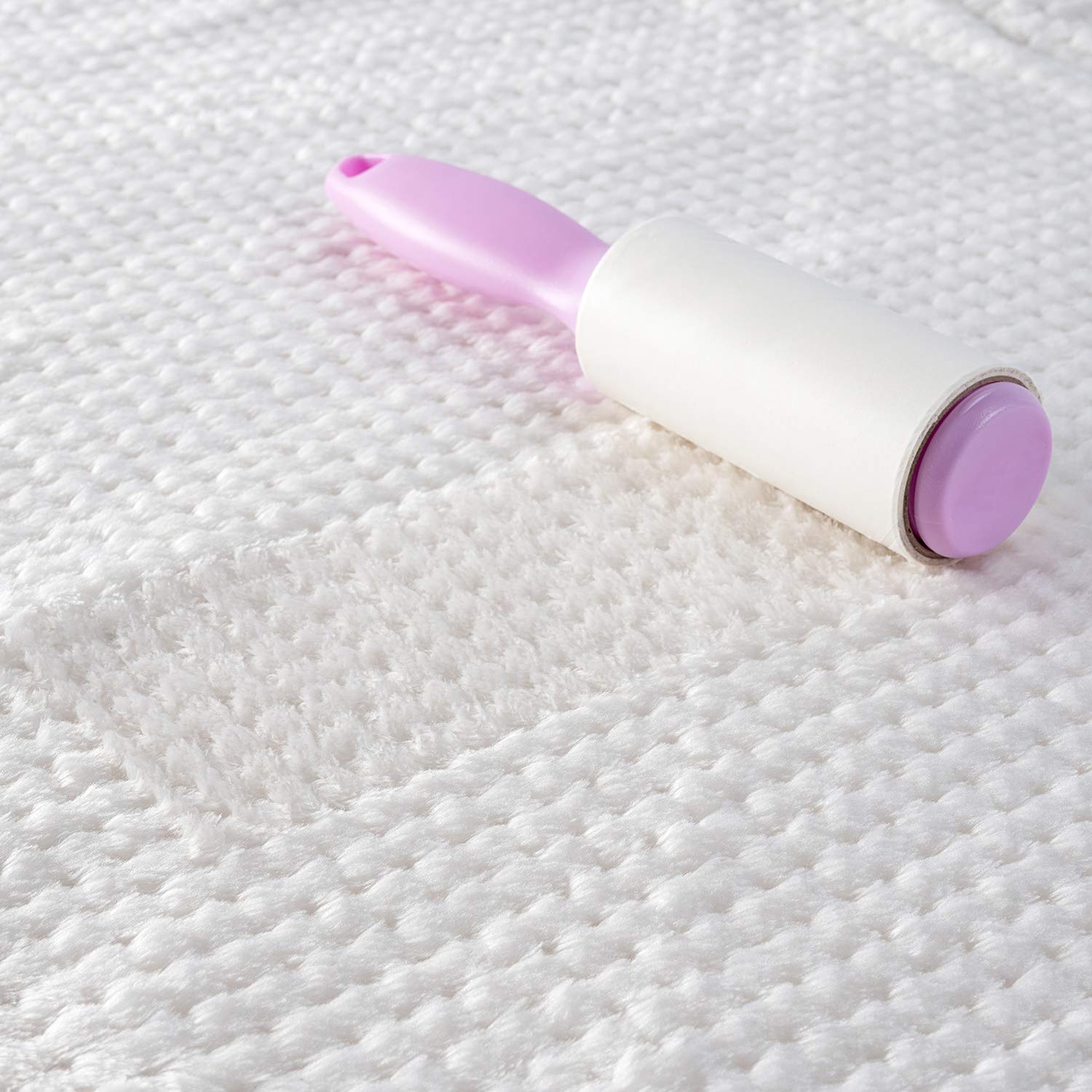 Warm Soft Fuzzy Dog Or Cat Blanket, Plush Fleece Throws For Puppy, Kitten, Medium, Large Dogs - Ivory (L/40'' X 48'')