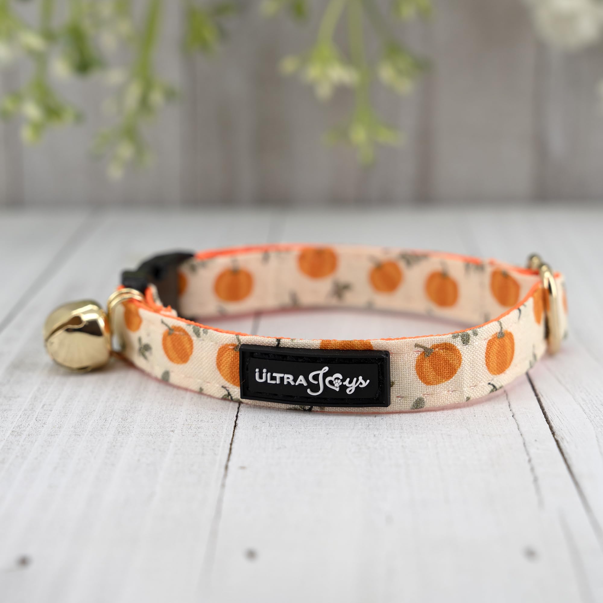 Ultra Joys Breakaway Cat Collar With Bells - Boy & Girl Kitten Collar With Bowtie Pumpkin Small