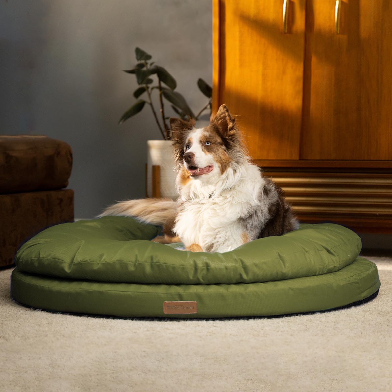 ClevaHome Orthopedic Dog Bed for Large Dogs, 42 inches Dual Layer Water Repellent Round Pet Bed with Washable Cover Nonslip Bott