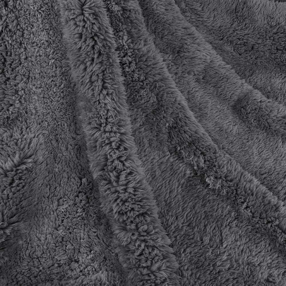 PetAmi Fluffy Waterproof Dog Blanket for Small Medium Dogs, Soft Warm Pet Sherpa Throw Pee Proof Couch Cover, Reversible Cat Pup
