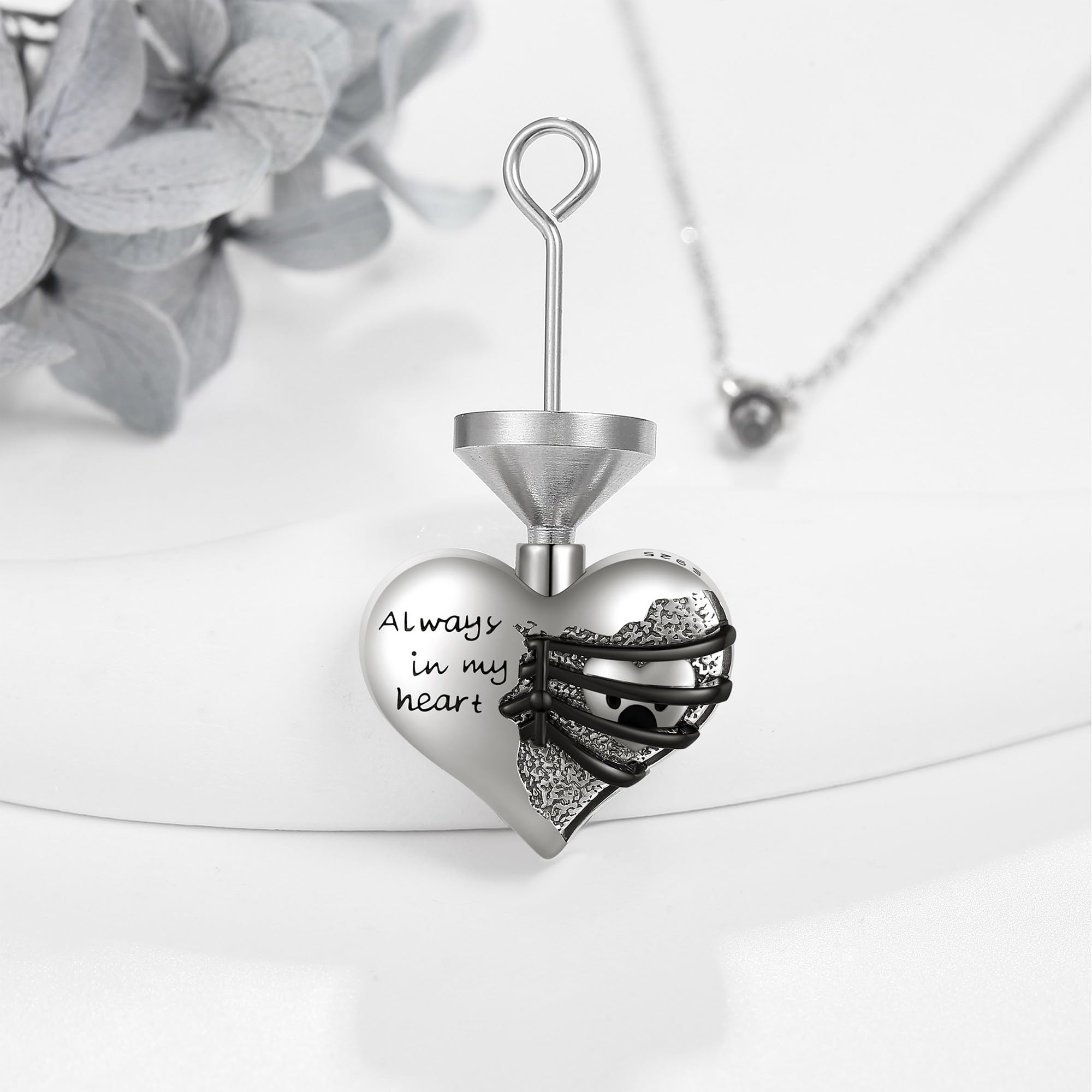 Urone Dog Urn Necklace For Ashes Sterling Silver Dog Heart Urn Pendant Necklace Memorial Gifts Keepsake Memory Cremation Jewelry