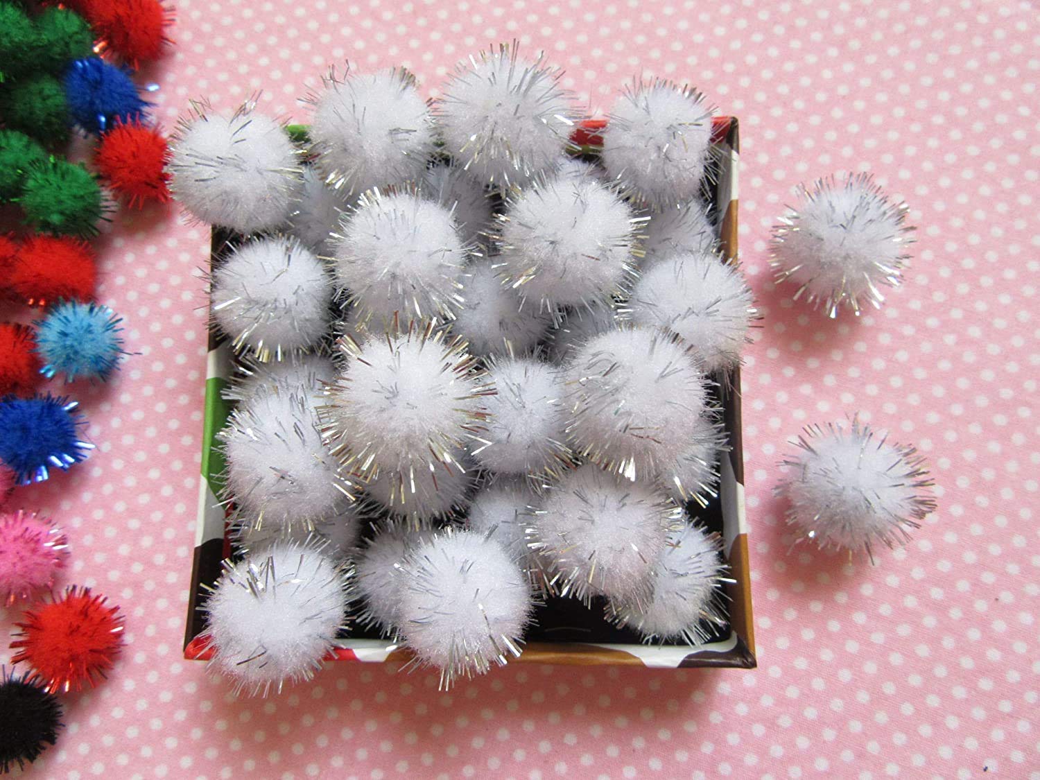 Yycraft 200Pcs Pom Poms Glitter Poms Sparkle 5/8''(15Mm) Balls Cat Toy For Kittens-White/Silver