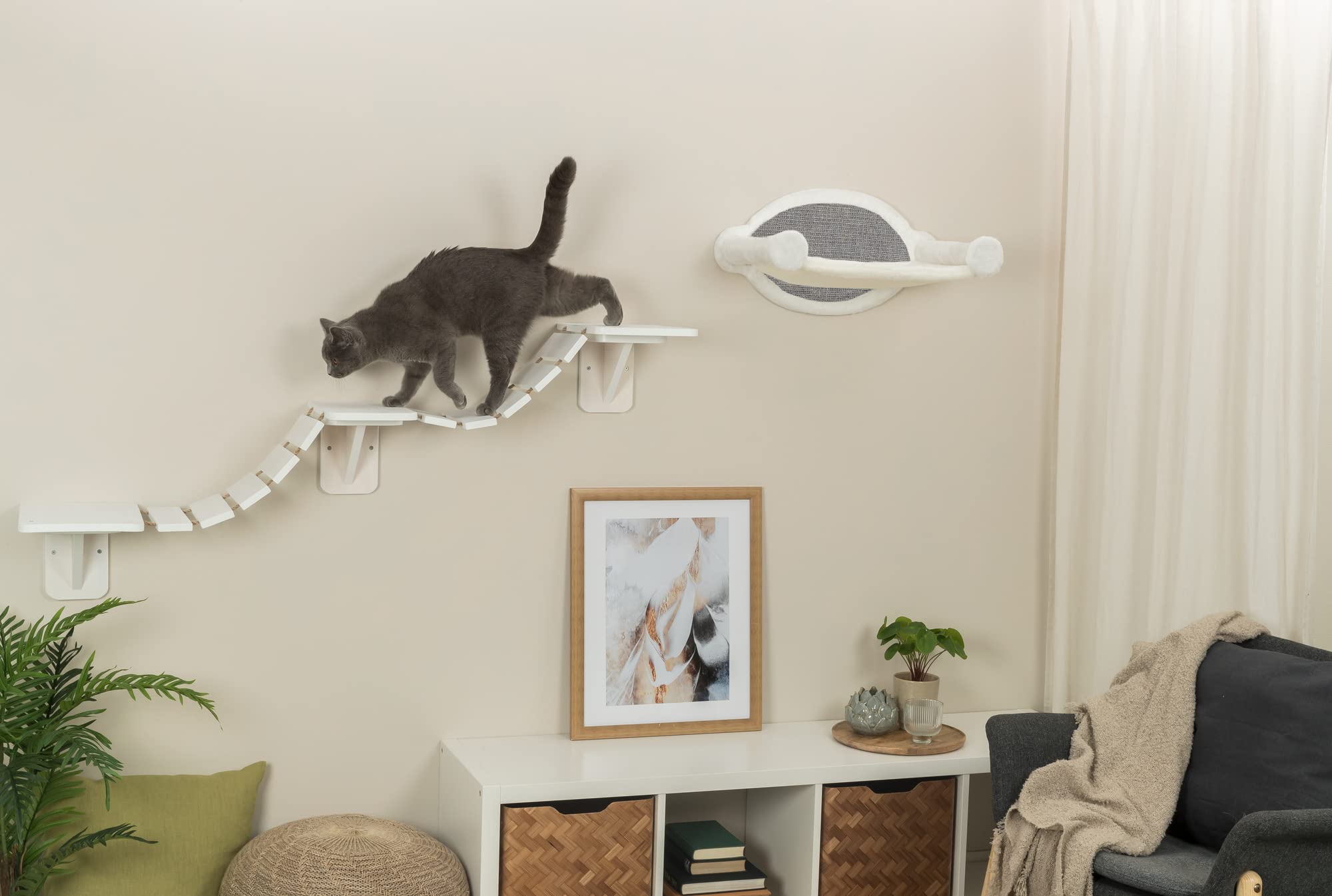 Trixie Wall Mount Cat Bridge, Three Platforms Linked By Bridge, White